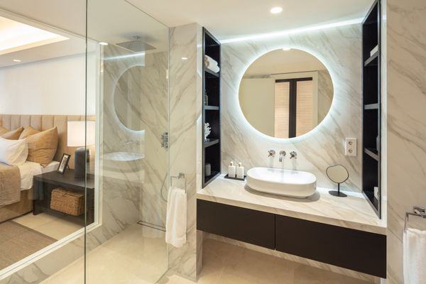 Magnificent Luxury Apartment in the Exclusive Puente Romano Estate, Marbella Golden Mile