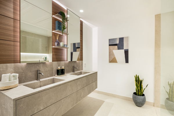 Sophisticated villa in the exclusive area of Pinares de San Antón, Málaga
