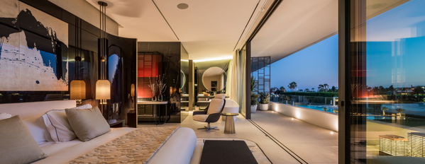 Exceptional property with luxury details on the exclusive Golden Mile, Marbella