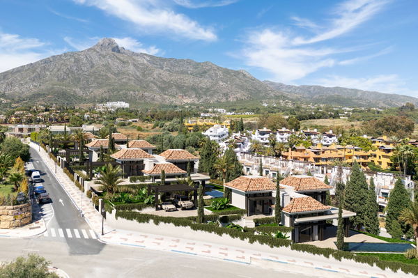 Exclusive and exquisite villa in Lomas del Rey on Marbella Golden Mile