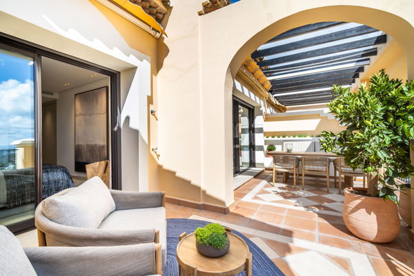 Luxury dreamy penthouse with marvellous views in Buenavista, Benahavís