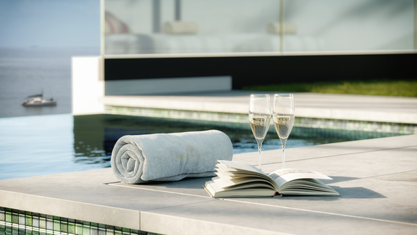 Luxurious seafront villa: the essence of Mediterranean living in Marina del Este, La Herradura,