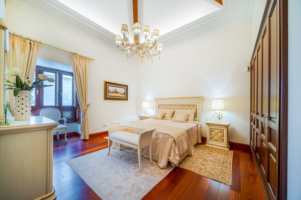 Exceptional large villa beachside, a unique opportunity in Guadalmina Baja, San Pedro de Alcantara