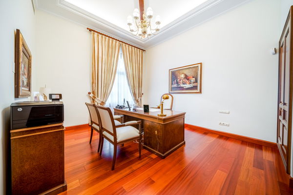 Exceptional large villa beachside, a unique opportunity in Guadalmina Baja, San Pedro de Alcantara