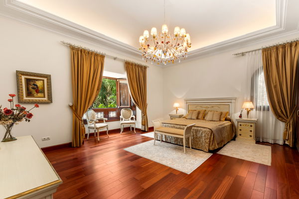 Exceptional large villa beachside, a unique opportunity in Guadalmina Baja, San Pedro de Alcantara