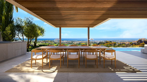 Exclusive villa fusing luxury and nature in a natural setting in La Quinta, Benahavis