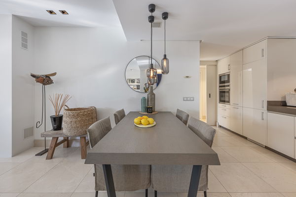 Elegant beachside villa in Marbesa: private and tranquil living just steps away from the beach