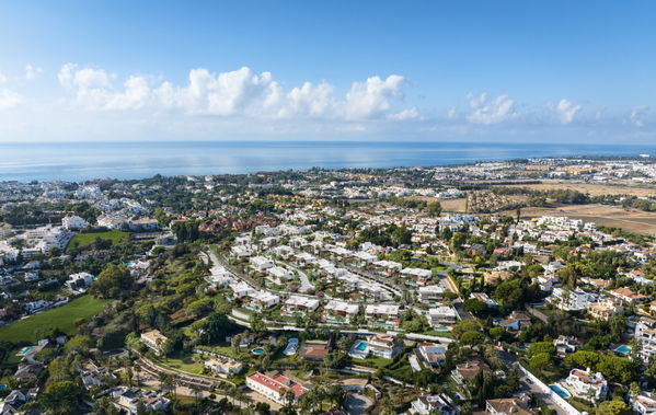 Modern off-the plan villa in an exclusive residential complex in Nueva Andalucia, Marbella