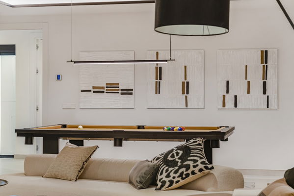 Stunning large contemporary style villa on Marbella's Golden Mile