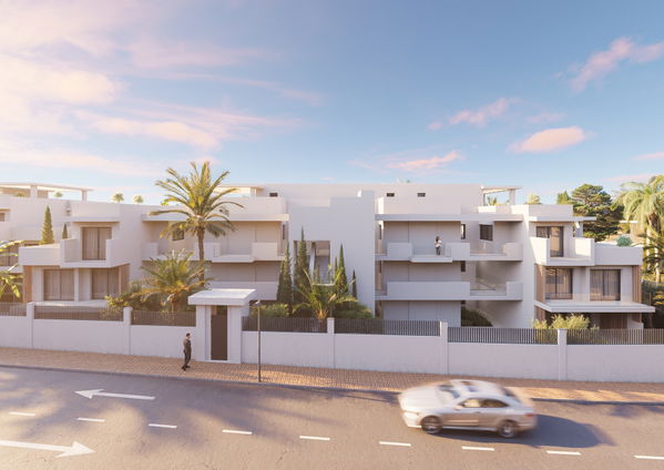 Elegant and bright penthouse located in the exclusive New Golden Mile of Estepona