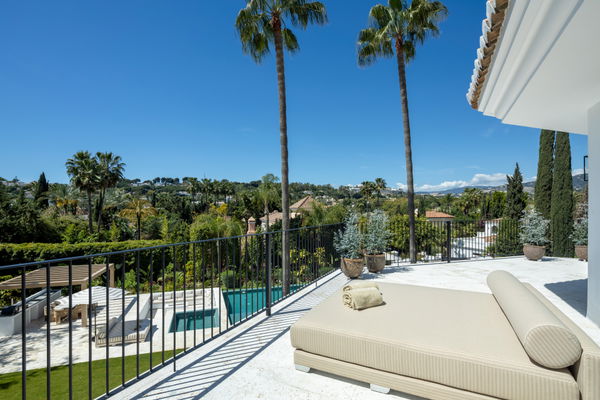 Exquisite and refined villa in the Golf Valley of Marbella
