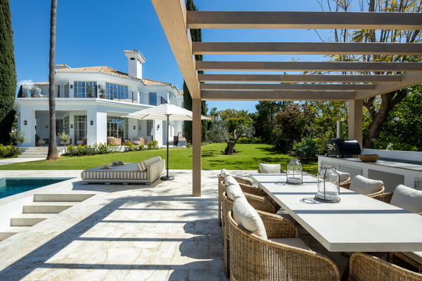 Exquisite and refined villa in the Golf Valley of Marbella