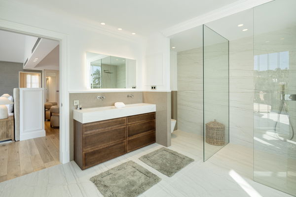 Exquisite and refined villa in the Golf Valley of Marbella