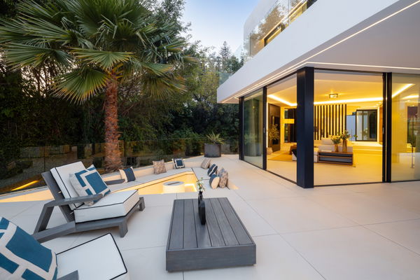 Incredible contemporary villa in El Herrojo Alto, Benahavís