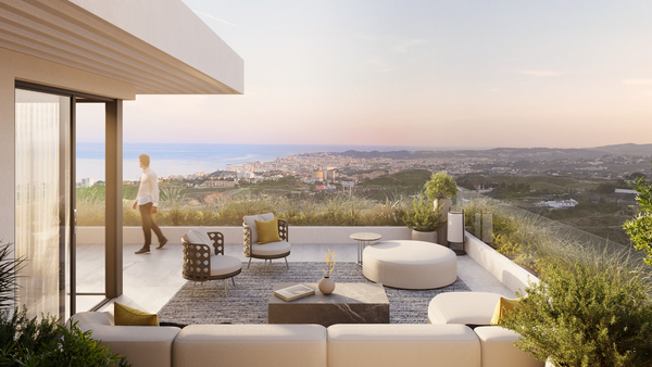 Duplex penthouse with panoramic sea-view terraces in the prestigious El Higuerón development