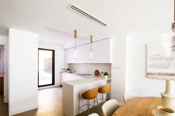 Charming townhouse with a spectacular private solarium, Rincon de la Victoria