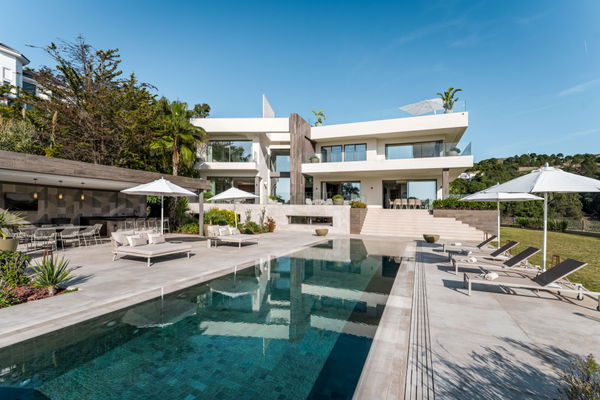 Modern villa in La Zagaleta, style and sophistication in the most exclusive urbanisation in Spain