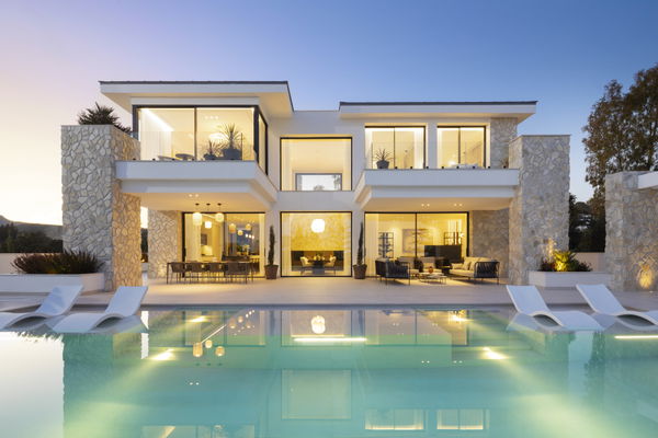 Magnificent villa with panoramic views in La Quinta in a gated and private community, La Quinta, Benahavis