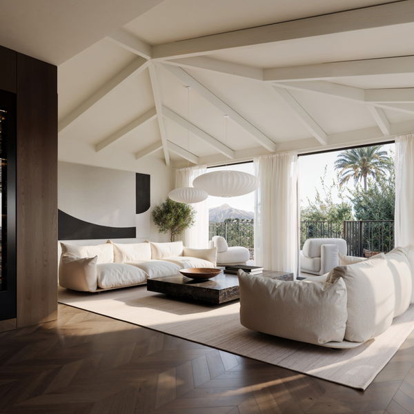Charming Scandinavian-French style villa project with panoramic views in Nueva Andalucia