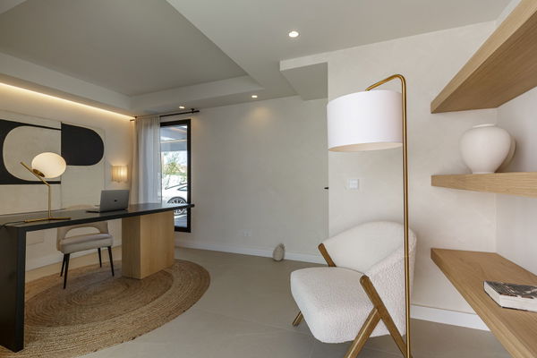 Villa CUTAR – Elegant Renovated Villa in Nagüeles, Marbella