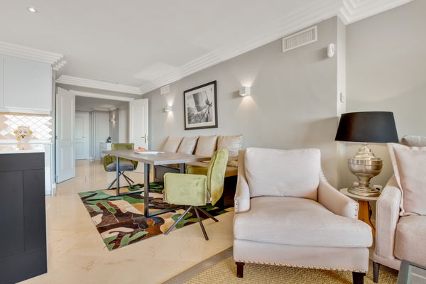 Elegant 3 Bed Apartment with Sea views in Albatros Hills, Nueva Andalucia