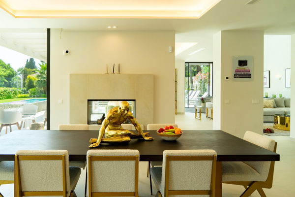 Magnificent 5-Bedroom Villa in La Carolina, Marbella’s Golden Mile
