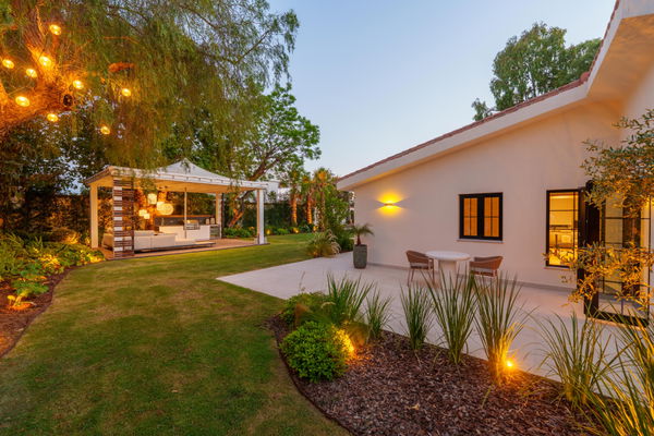 Contemporary one-level oasis just minutes from Puerto Banús, Marbella
