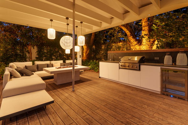 Contemporary one-level oasis just minutes from Puerto Banús, Marbella