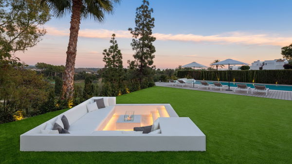 Beautifully renovated villa in the heart of the golf valley, Nueva Andalucía