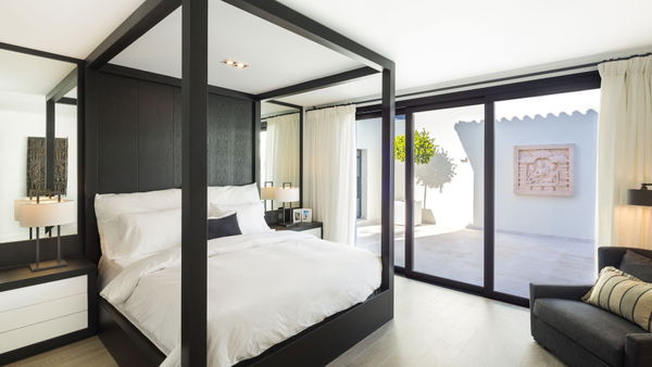 Beautifully renovated villa in the heart of the golf valley, Nueva Andalucía