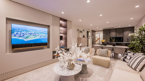 Exquisite fully renovated apartment in Menara Beach, Estepona