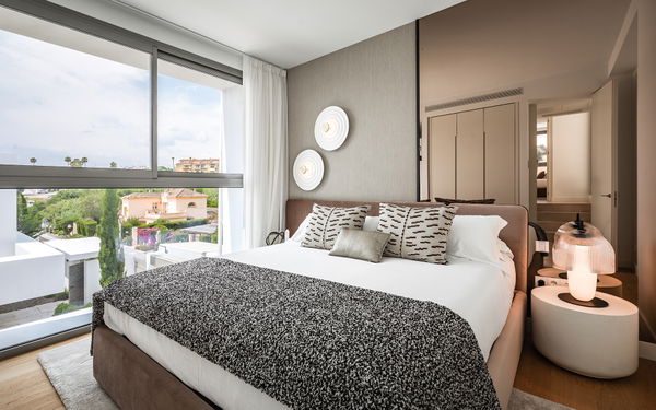 Brand new, modern and mediterranean villa on the New Golden Mile, Estepona
