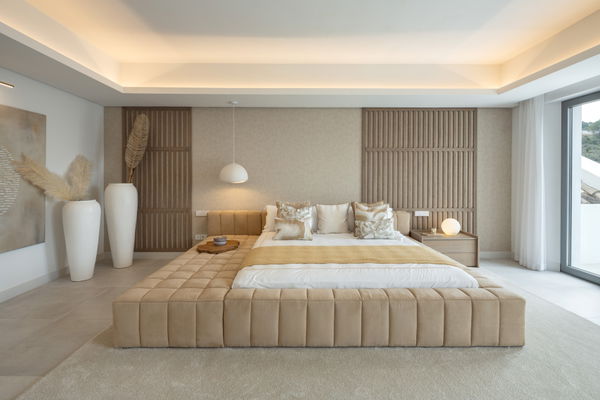 Wonderful Andalusian-style contemporary villa with stunning sea views in El Madroñal, Benahavís