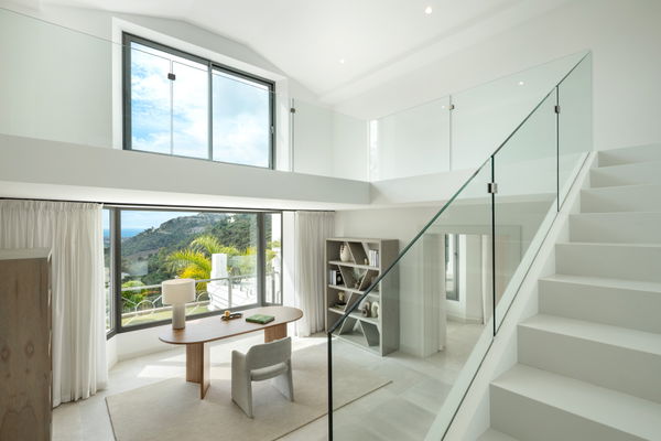 Wonderful Andalusian-style contemporary villa with stunning sea views in El Madroñal, Benahavís