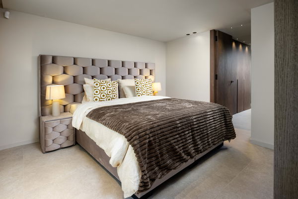 Centauro 15: A Balinese-style oasis villa in the heart of the Golf Valley in Nueva Andalucía