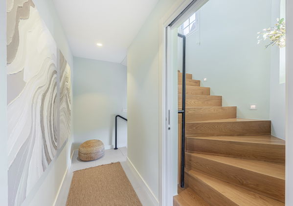 Elegant townhouse with private pool & panoramic views in Arco Iris, Altos de Puente Romano