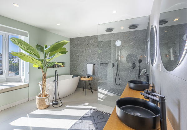 Elegant townhouse with private pool & panoramic views in Arco Iris, Altos de Puente Romano