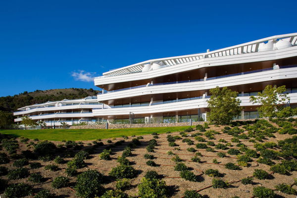 Incredible fully furnished penthouse with spectacular views in El Higuerón West, Fuengirola