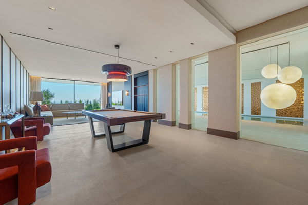 Impressive panoramic sea view villa in El Herrojo Alto, Benahavís