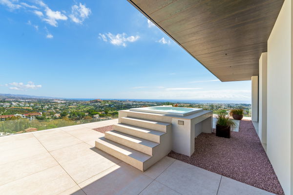 Impressive panoramic sea view villa in El Herrojo Alto, Benahavís