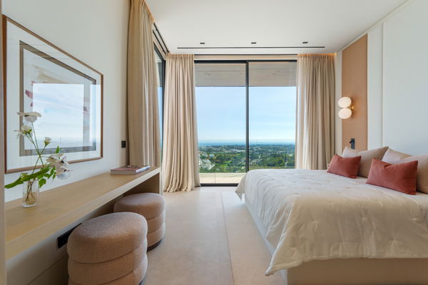 Impressive panoramic sea view villa in El Herrojo Alto, Benahavís