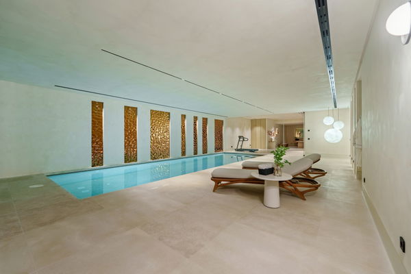 Impressive panoramic sea view villa in El Herrojo Alto, Benahavís