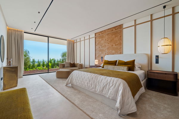 Impressive panoramic sea view villa in El Herrojo Alto, Benahavís