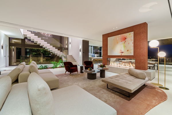 Impressive panoramic sea view villa in El Herrojo Alto, Benahavís