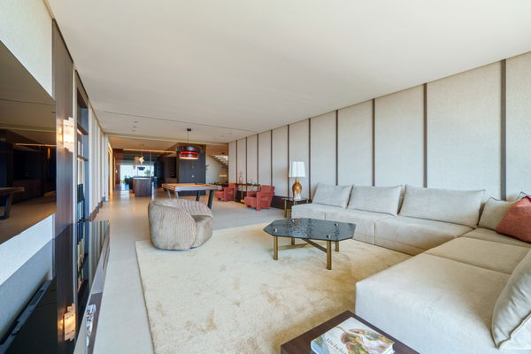 Impressive panoramic sea view villa in El Herrojo Alto, Benahavís