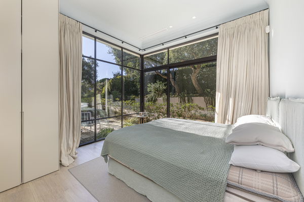 Casa del Bosque: exclusive contemporary estate in Sotogrande Alto, Sotogrande
