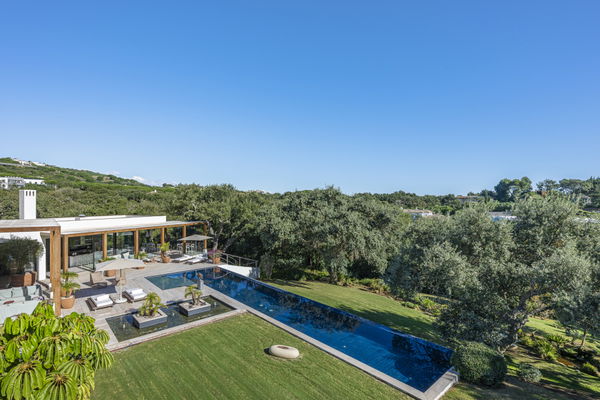 Casa del Bosque: exclusive contemporary estate in Sotogrande Alto, Sotogrande