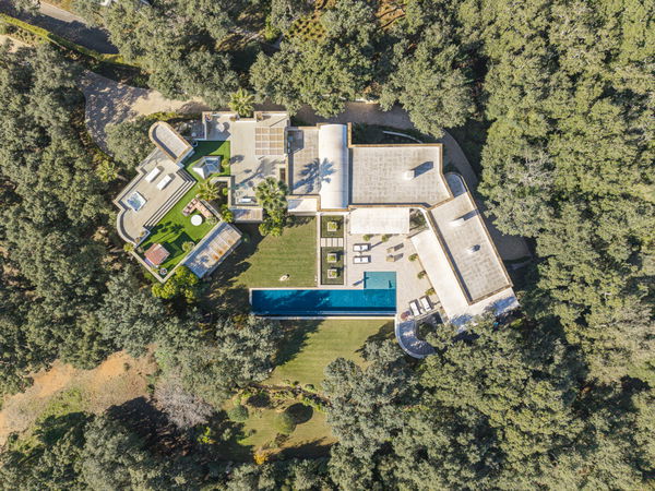 Casa del Bosque: exclusive contemporary estate in Sotogrande Alto, Sotogrande