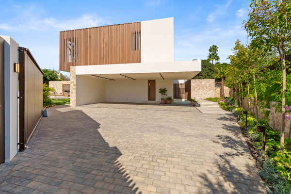 Mediterranean exclusivity at its finest in the heart of Marbella’s Golden Mile, Marbella