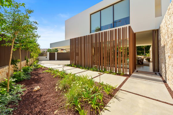 Mediterranean exclusivity at its finest in the heart of Marbella’s Golden Mile, Marbella